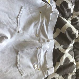 Casual Stretchy material size medium